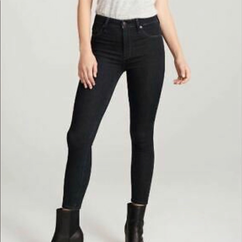 Abercrombie & Fitch high rise jean legging size 26